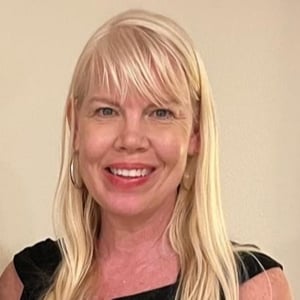 Lisa Stangland-1-3